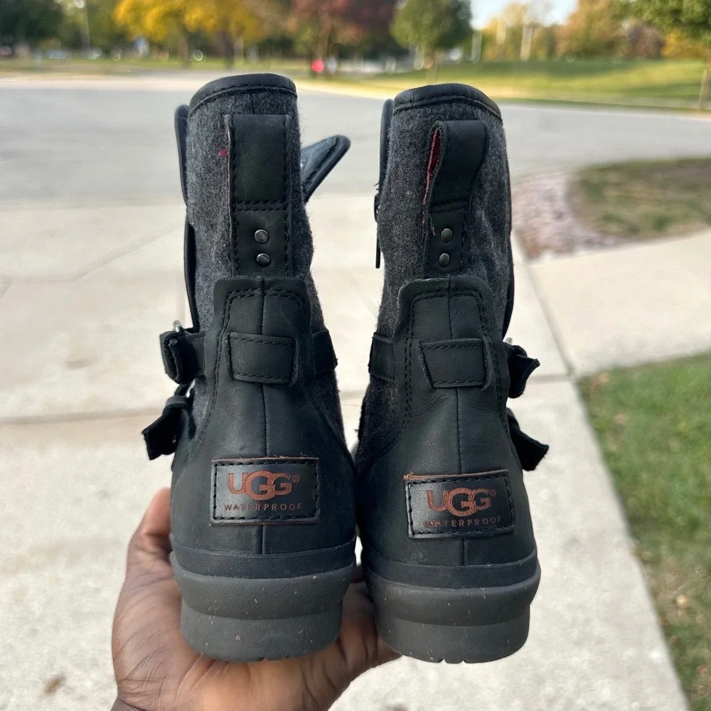 UGG Simmens Waterproof Leather‎ Boots Women's Size 6 Black